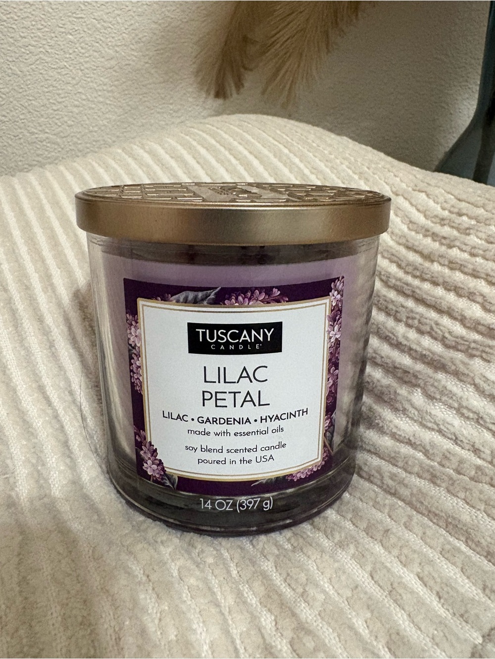 Lilac Petal Scented Soy Blend Candle - Purple